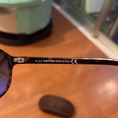 トムフォード　サングラスの画像