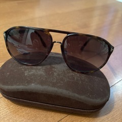 トムフォード　サングラスの画像