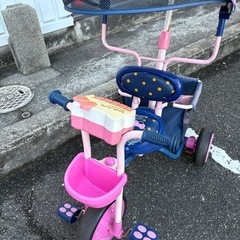 ハローキティ　三輪車の画像