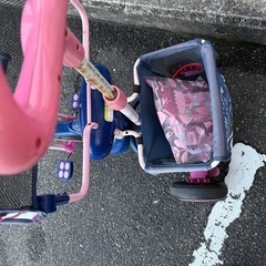 ハローキティ　三輪車の画像