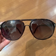 トムフォード　サングラスの画像