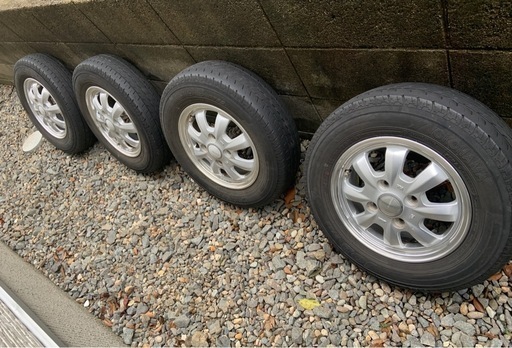 Nバン、Nボックスに使用していたタイヤ。ホイール付き。中古。