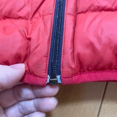 100 モンベル　ダウン　使用感　汚れあり。の画像