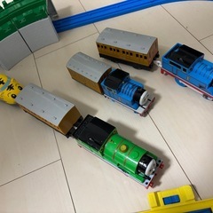 トーマス　プラレール　の画像
