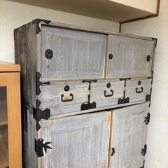 桐ダンスの画像