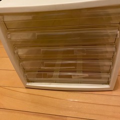 プラスチック製 書類ケース／小物収納ケースの画像