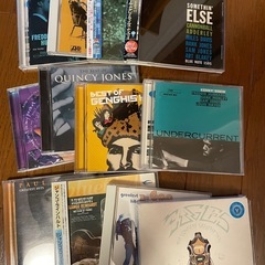 レンタル落ちCD  50枚で3000円！の画像