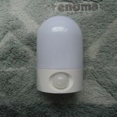 電池式センサーLEDライト 3点＋LEDライト1点セットの画像
