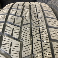 YOKOHAMA 195/65R16 4本 スタッドレスタイヤ中古 ライズロッキー
バリ山の画像