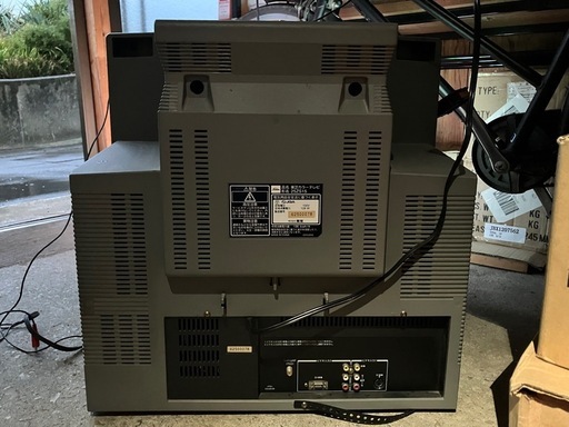 レトロゲーム用 フラットブラウン管テレビ 25型 東芝 25ZS15 (ひろぽん