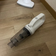 コードレス掃除機　紙パックなしの画像
