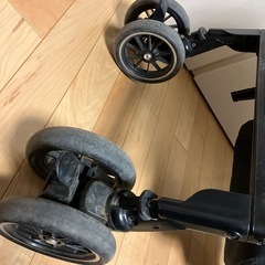 コンビ　ベビーカーの画像