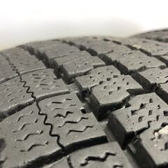 TOYO DELVEX M935 205/80R17.5 120/118N LT 17.5インチ ライトトラック用 スタッドレス 4本 20～23年製 バリ溝 シビリアン等　(STT037)の画像