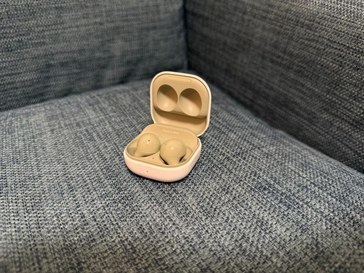 【美品・はいたつかのう配達可能】Galaxy Buds2 オリーブカラー／ノイズキャンセリング対応