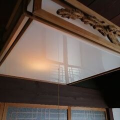 巨大和風天井照明の画像