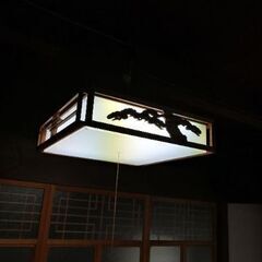 巨大和風天井照明の画像