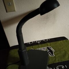 電気スタンド　デスクライト　蛍光灯タイプ　ブラックの画像