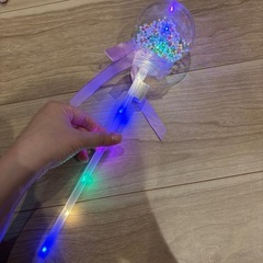 光るステッキの画像