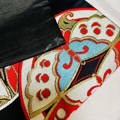 【おまとめ購入1000円割引】女の子7歳　七五三の着物帯（黒系）赤い帯揚げ付きで！川崎近辺なら追加費用でお届け可の画像