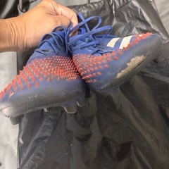 アディダス　プレデター　サッカー　スパイク　26.0 ブルーの画像