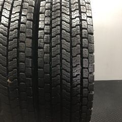 札幌発 YOKOHAMA ZEN 902ZE 10R22.5 14PR 22.5インチ 大型 トラックタイヤ スタッドレス 2本 20年製 バリ溝　(STQ015)の画像