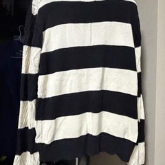 ブラック×ホワイト 太ボーダー ニットセーターの画像