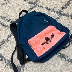 【再掲】アディダス　リュック　キッズリュック　やや汚れや使用感ありの画像