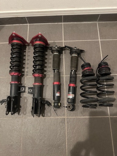 ブリッツ　車高調　rav4等着用