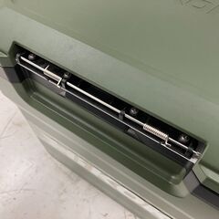【SIW】≪通電可能・破損有り≫ HiKOKI ハイコーキ UL18DBA 14.4/18Vコードレス冷温庫 車載用DCコード付き【現状渡し品※概要欄要確認】の画像