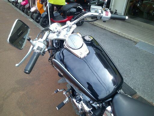 NO.5496 　ホンダ　シャドウ４００スラッシャー　水冷Ｖツインエンジン　サイドバック付き　ブラック☆彡