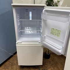 I408 🌈 SHARP 冷蔵庫 (137L) 2ドア ⭐ 動作確認済 ⭐ クリーニング済の画像