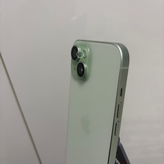 【美品】iPhone15 128GBグリーン SIMフリー【箱・充電ケーブル付】の画像