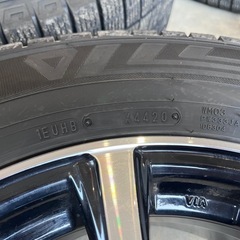 215/65/R16 スタッドレスの画像
