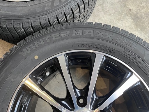 215/65/R16 スタッドレス