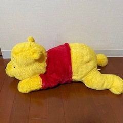 プーさん抱き枕の画像