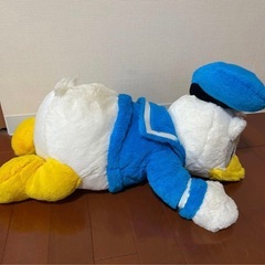 ドナルドぬいぐるみの画像
