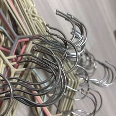 ハンガー46本の画像