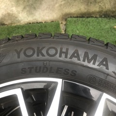YOKOHAMAスタッドレスタイヤの画像