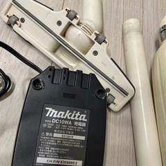 マキタ　ハンディ掃除機の画像