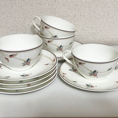 メーカー品　カップ＆ソーサー　NARUMI
 の画像