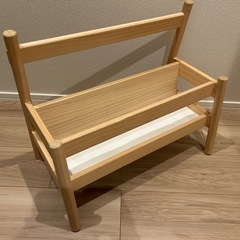 IKEA FLISAT フリサット ブックディスプレイ 本棚　イケアの画像