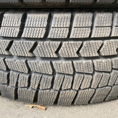 DUNLOP 185/65R15 24年製スタッドレスタイヤ　管理番号：南-34の画像
