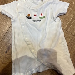 半袖ロンパース50-60サイズ長袖2枚101わんちゃんと黒のハート柄の画像