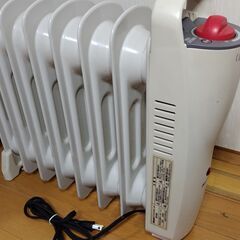 ミニオイルヒーター ES-903 ASAHI COZY BABY 8枚フィンの画像