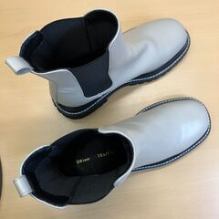 オリエンタルトラフィック サイドゴアブーツ（オフホワイト～ベージュ系）M（23.0～23.5）の画像