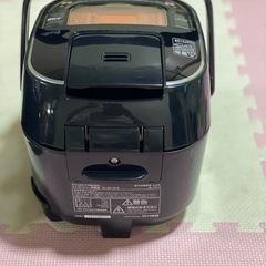 炊飯器20191.0Lの画像