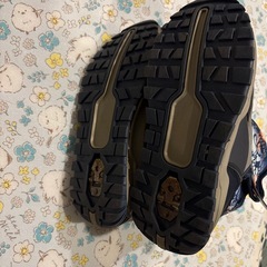 子供ブーツ　冬ブーツ　もこもこ暖かい　撥水加工　23cmの画像