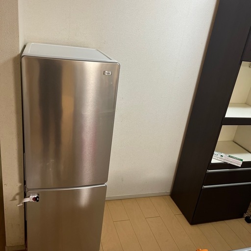 冷蔵庫、洗濯機、洗濯機ラック、ドレサー、コンロ(LP)、食器棚、食器棚ラック