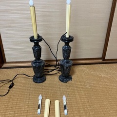 電気ローソク、ローソク立ての画像