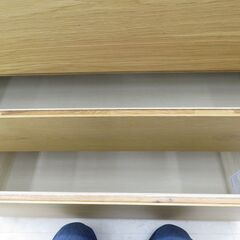 北海道 千歳市/恵庭市 近郊配送 無印良品 木製 4段チェスト オーク材 タンス 箪笥 店頭でのお受渡し大歓迎の画像